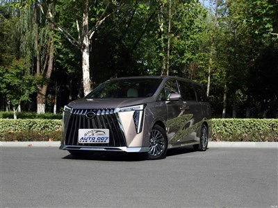 Trumpchi M8 Hybrid Car